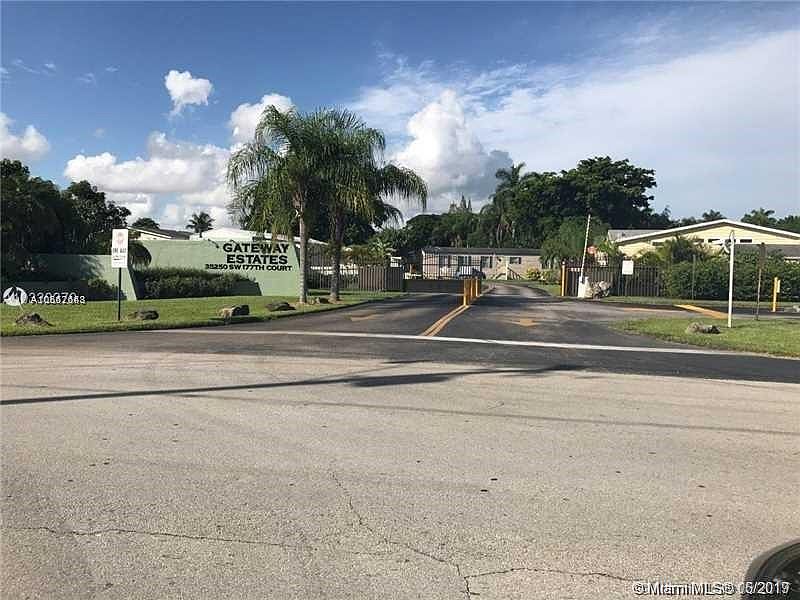 2nd image of 35250 SW 177th Ct Unit 22
