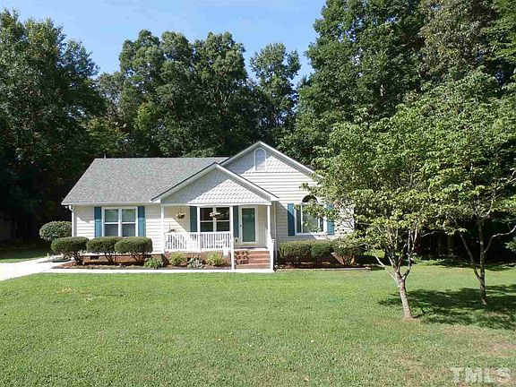 2nd image of 433 Triple Crown Cir