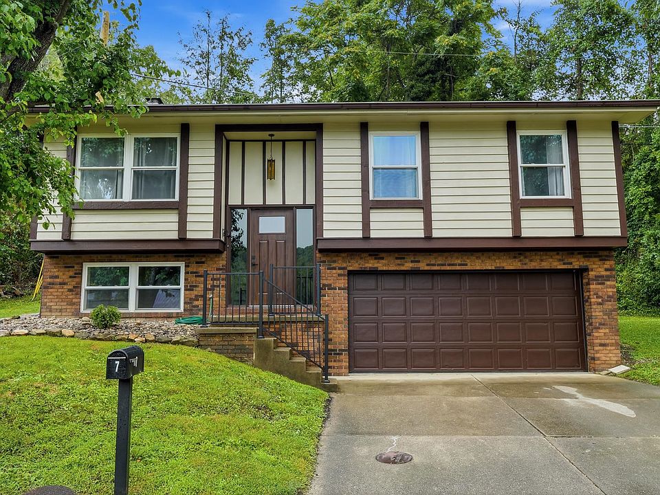 1st image of 7 Birch Dr