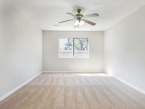 5th image of 17423 Seven Pines Dr