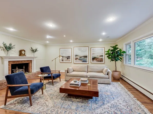 14904 Claude Ln, Silver Spring, MD 20905