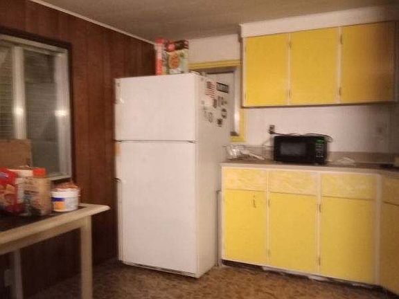 4th image of 3951 W Gentry Ln