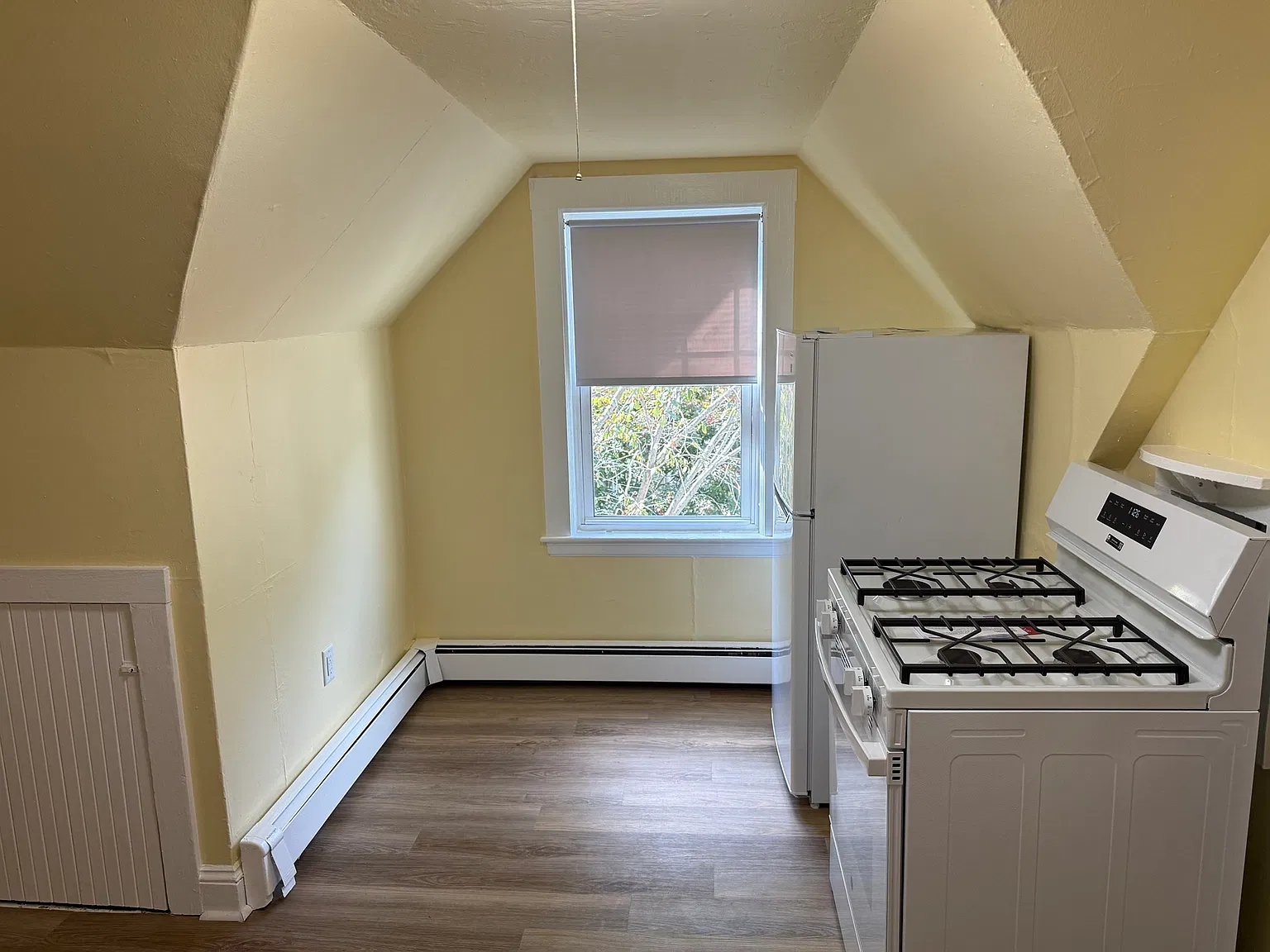 1 bed, 500 sqft, $1,900 — Photo 1