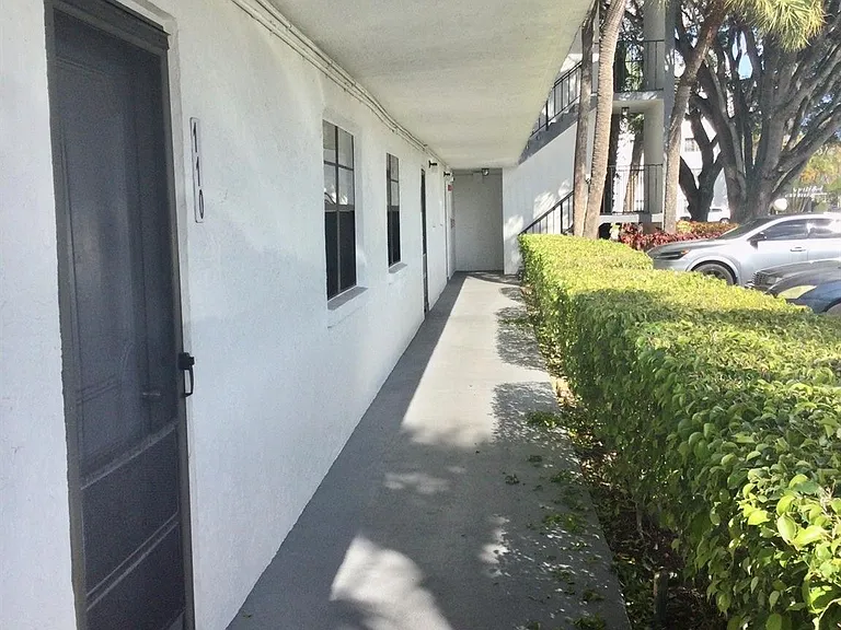 9233 SW 8th St #110 — Photo 1
