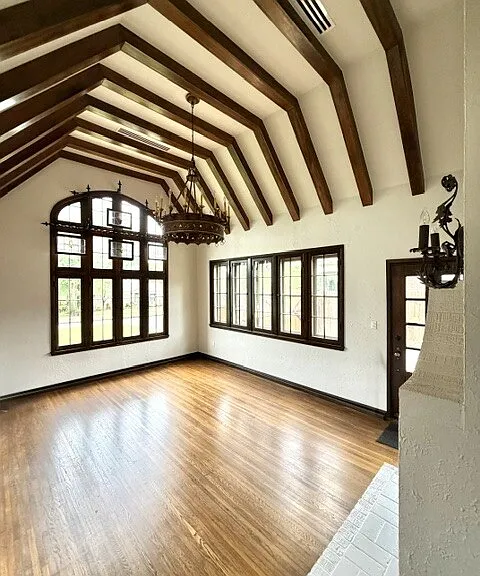 1904 S Yorktown Ave — Photo 4