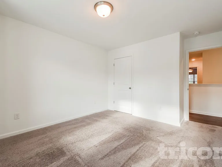 2230 Rosemary Park Ln — Photo 10