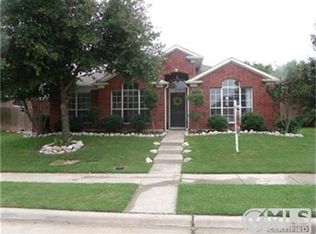 1528 Fairfield Ct, Lewisville, TX 75077