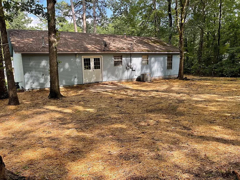 716 Rosewood Dr — Photo 12