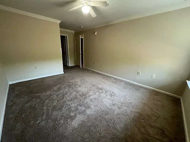 3920 Ashland Dr #125 — Photo 9