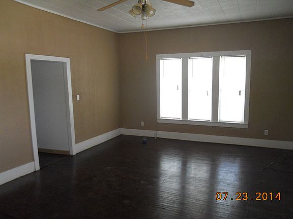 5th image of 509 Booker St