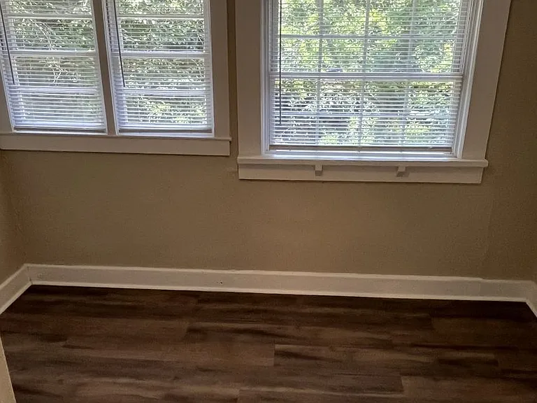 975 Old Charlotte Rd — Photo 16