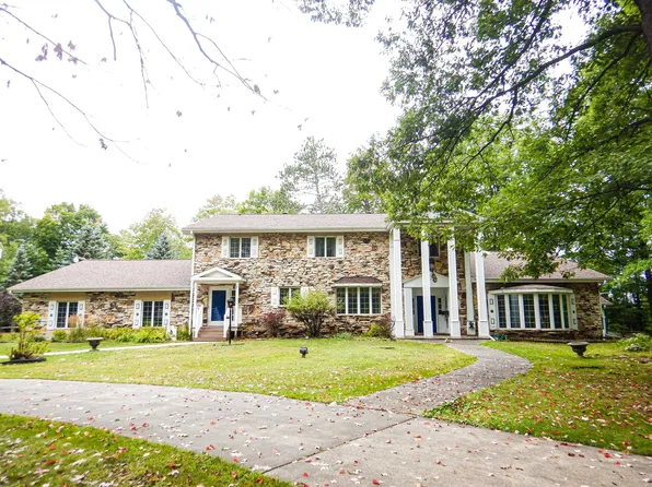 1420 Birch Grv, Niagara, WI 54151
