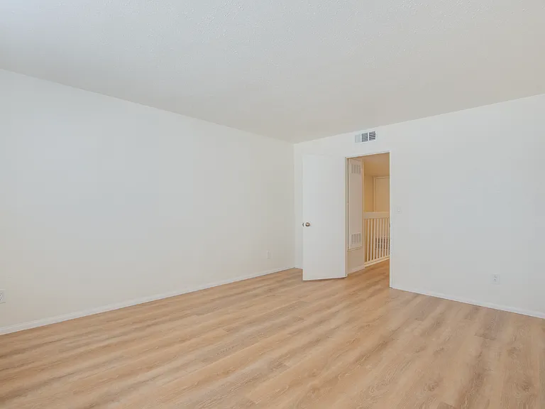 7413 Caminito Carlotta — Photo 17