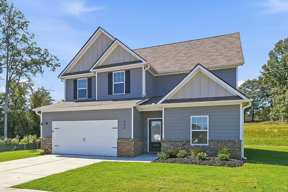 4 bed, 2.5 bath, 2231 sqft, $2,100 — Photo 4