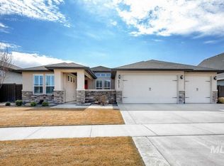 5017 W Piaffe Dr, Eagle, ID 83616