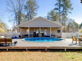 15 Freedom Ln, Lugoff, SC 29078