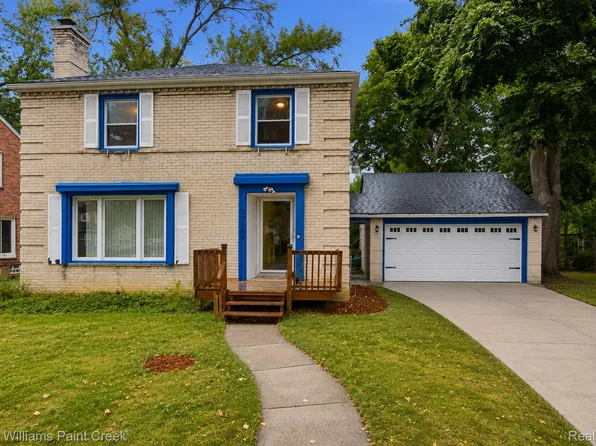 17584 Roxbury Ave, Southfield, MI 48075