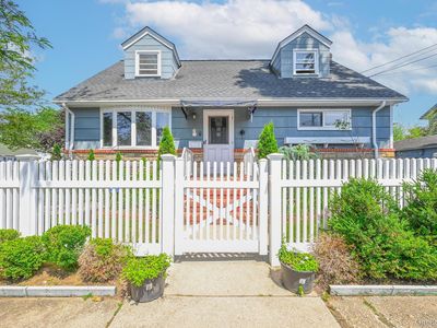 118 Edmund, Lynbrook, NY, 11563