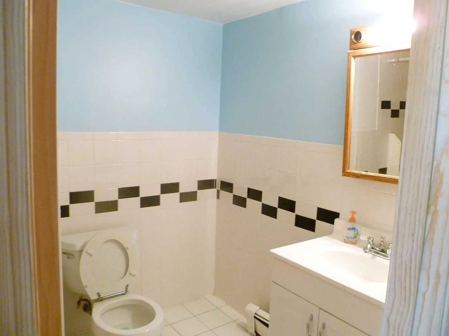 3 bed, $3,600 — Photo 3