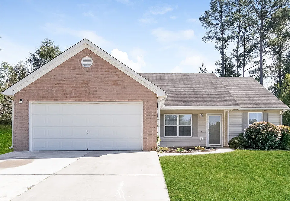 8236 Sunnydale Ln