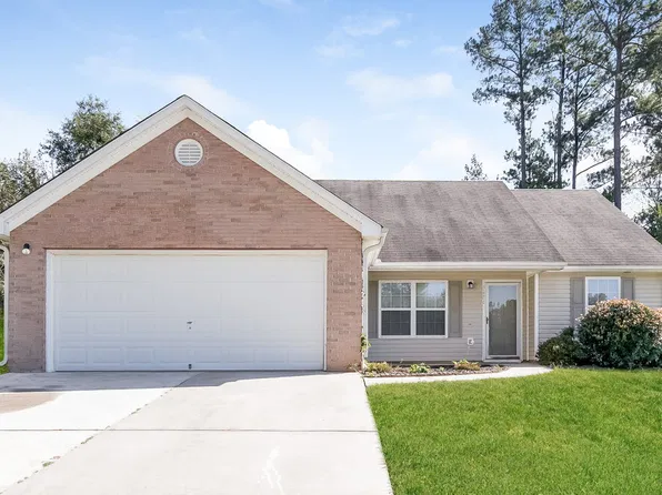 8236 Sunnydale Ln, Jonesboro, GA 30236