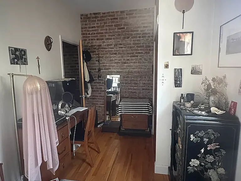71 Driggs Ave #2F — Photo 3