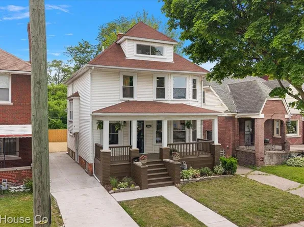 5360 Burns St, Detroit, MI 48213
