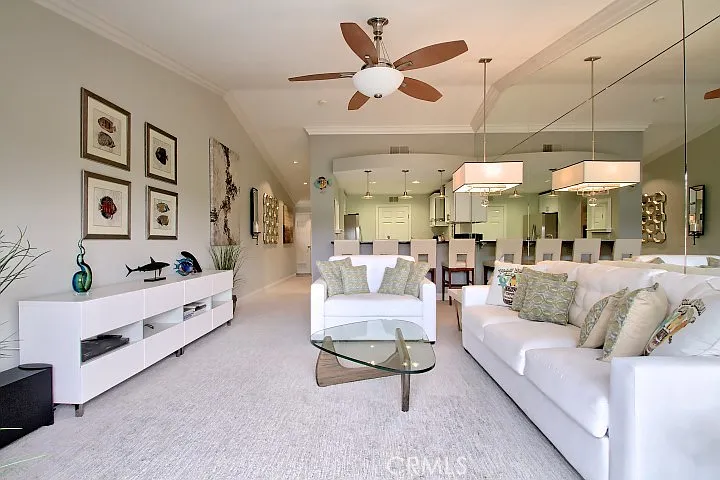 350 Villa Point Dr — Photo 6