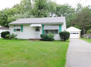6008 Hughes Rd, Lansing, MI 48911