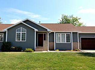 3136 Palmer Dr, Rapid City, SD 57702
