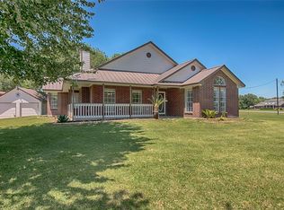 7460 Commander Roland Dr, Hitchcock, TX 77563