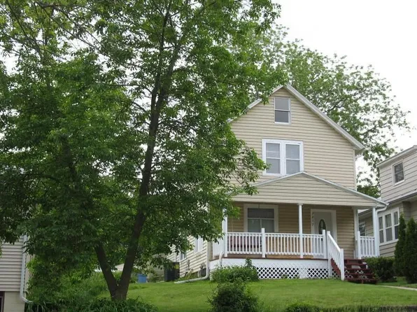 2217 S Olive St, Sioux City, IA 51106