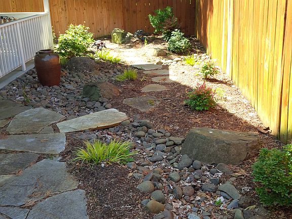 River rock highlights