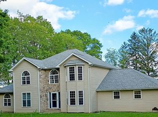 194 Bello Dr, Windber, PA 15963