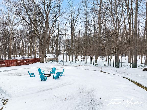 3rd image of 2953 Willow Creek Dr SW