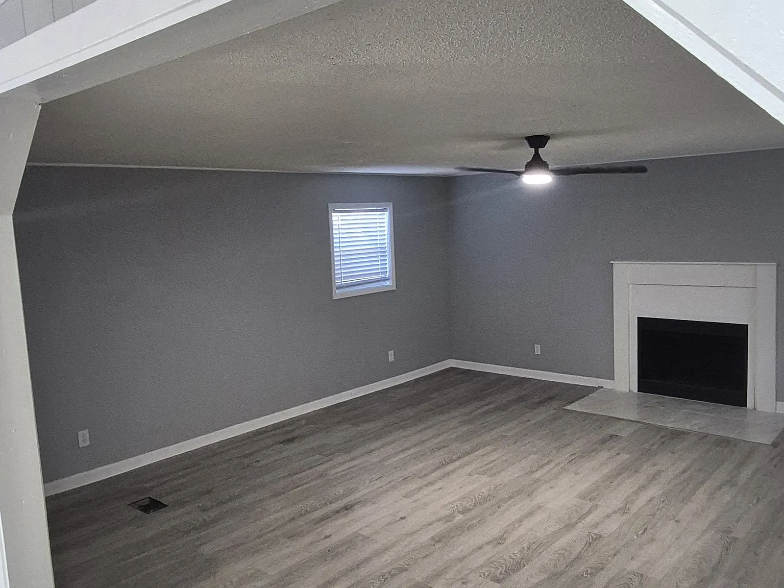 3 bed, 1500 sqft, $1,350 — Photo 2