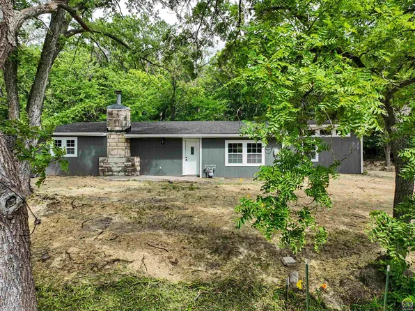 206 Grant St, Saint George, KS 66535