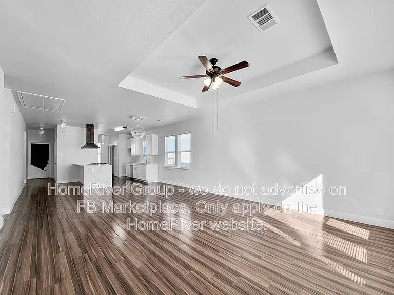 8135 Chateau St — Photo 6