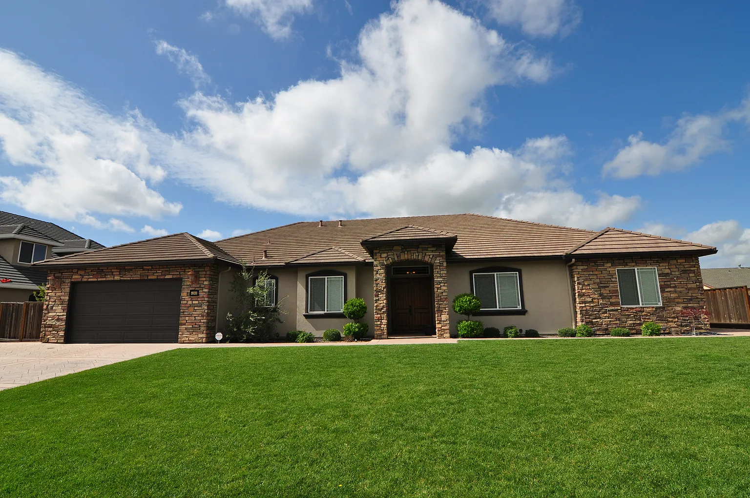 4203 Tapestry Way photo 1