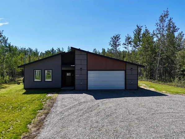 4925 Max Dr, Delta Junction, AK 99737