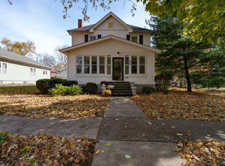 816 N Chicago St, Pontiac, IL 61764