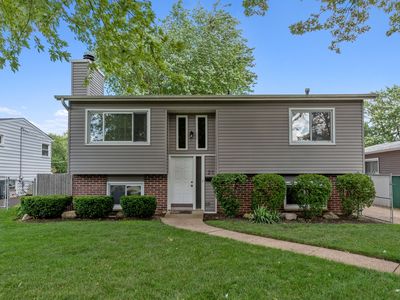 21 N Idlewild Ave, Mundelein, IL, 60060