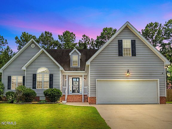 2nd image of 2029 Cherrytree Lane