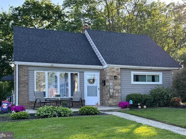 10 Park Dr, Norristown, PA 19403