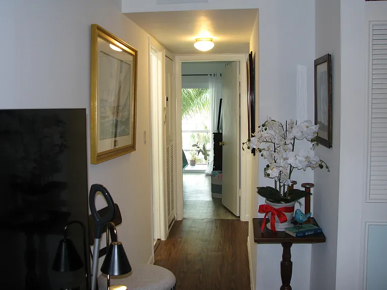2600 S Kanner Hwy #W8 — Photo 8