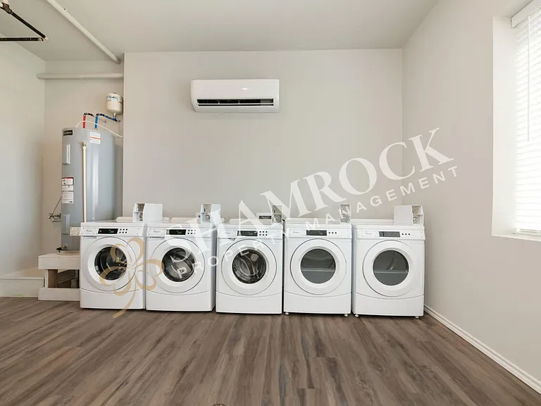 701 N New Rd #101 — Photo 11