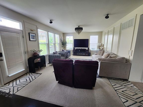 4th image of 11147 Liebrooke Ct