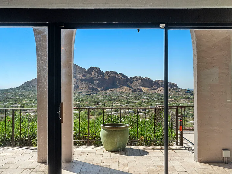 6900 N Highlands Dr — Photo 18