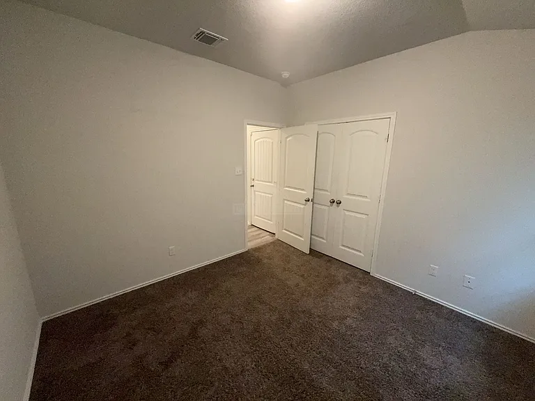 104 Green Jay Dr — Photo 21
