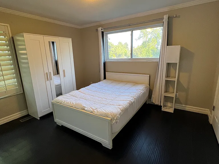 4283 N 350 W — Photo 10